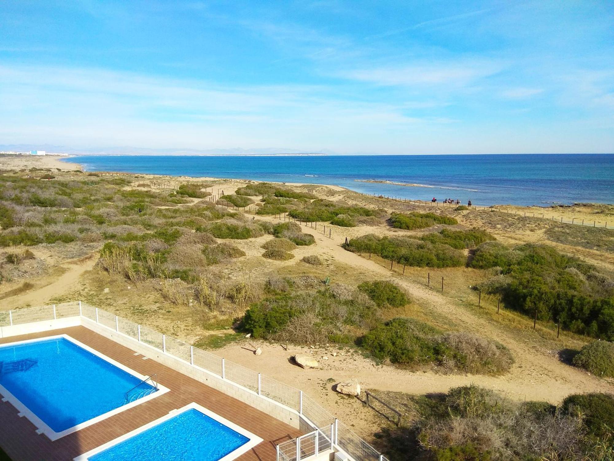 Luxury And Modern Beach Apartment With Sea Views La Mata  Ruang foto